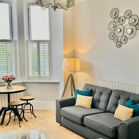 Apartment Moorgate View With Free On Street Parking *